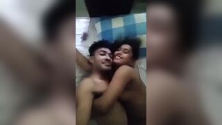 Desi college lover gf bf fucking and romance
