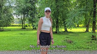 I helped a beautiful girl to cure her leg with a super medicine