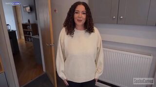 SashaCurves - Irresistible_P1