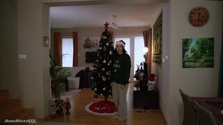 AimeeWavesXXX – stepMommy's Shocking Christmas
