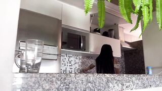 Naughty maid went soft and the boss ate her pussy in the kitchen of her house